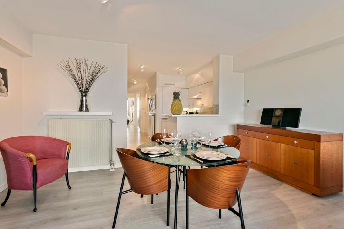 Huswell - Comfortable Apartment With Sea View & 2 Terraces Knokke-Heist Buitenkant foto