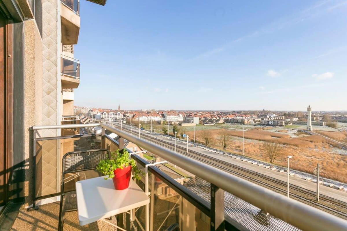 Huswell - Comfortable Apartment With Sea View & 2 Terraces Knokke-Heist Buitenkant foto